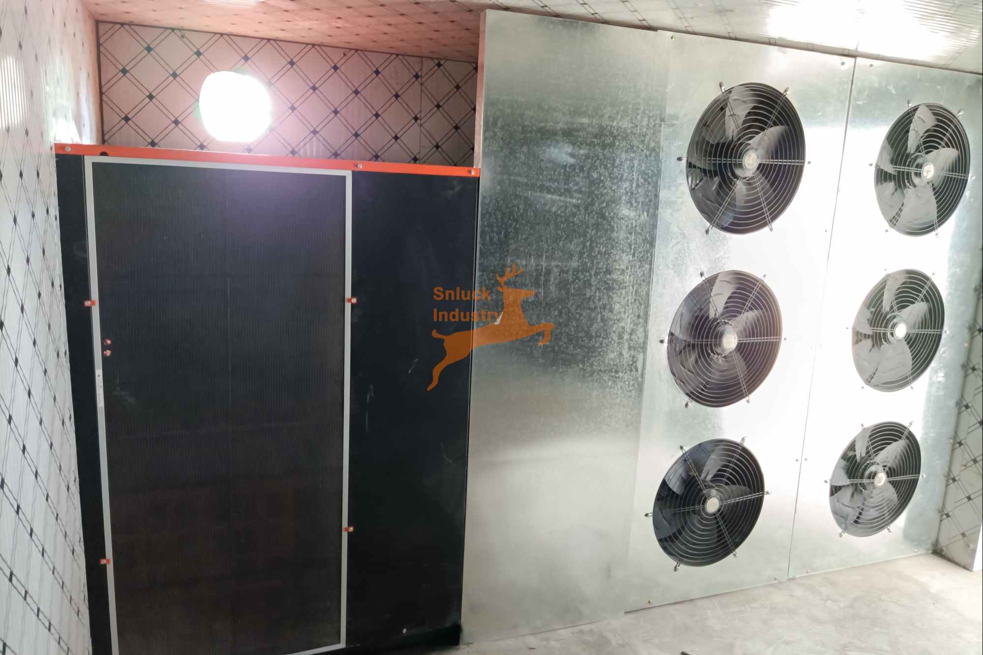 Inner view of snluck dryer - SnLuck
